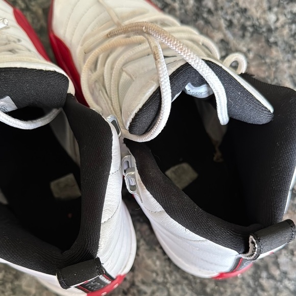 Jordan 12 retro White and Red Sneakers Iconic Design W7 or boys 5 - Picture 12 of 16